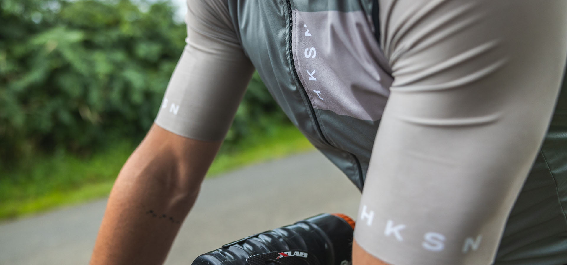 GIlet image